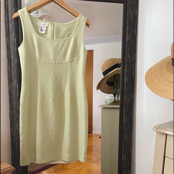 ESCADA | Vintage Designer Pastel Soft Silk Rayon Sleeveless Dress Zipper Back - Picture 1 of 5